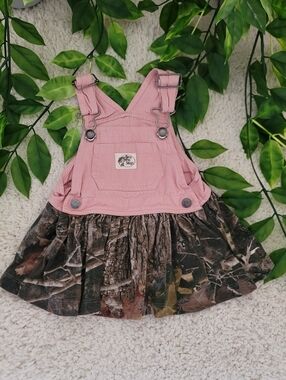 Baby Girl Bass Pro Shop Real Tree Overalls (3-6 Months)